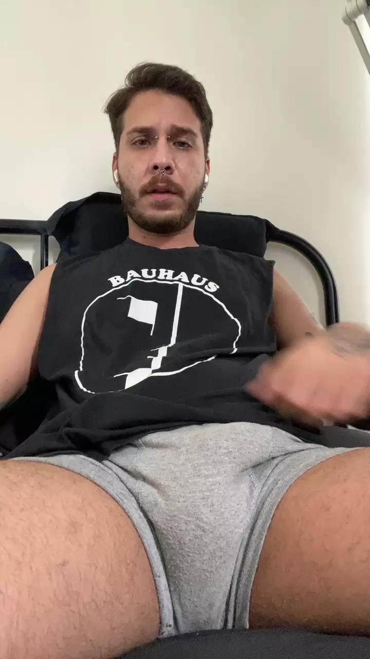 centrospcsl on Cam4 