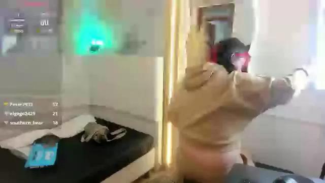 Cerecita02 on Cam4 