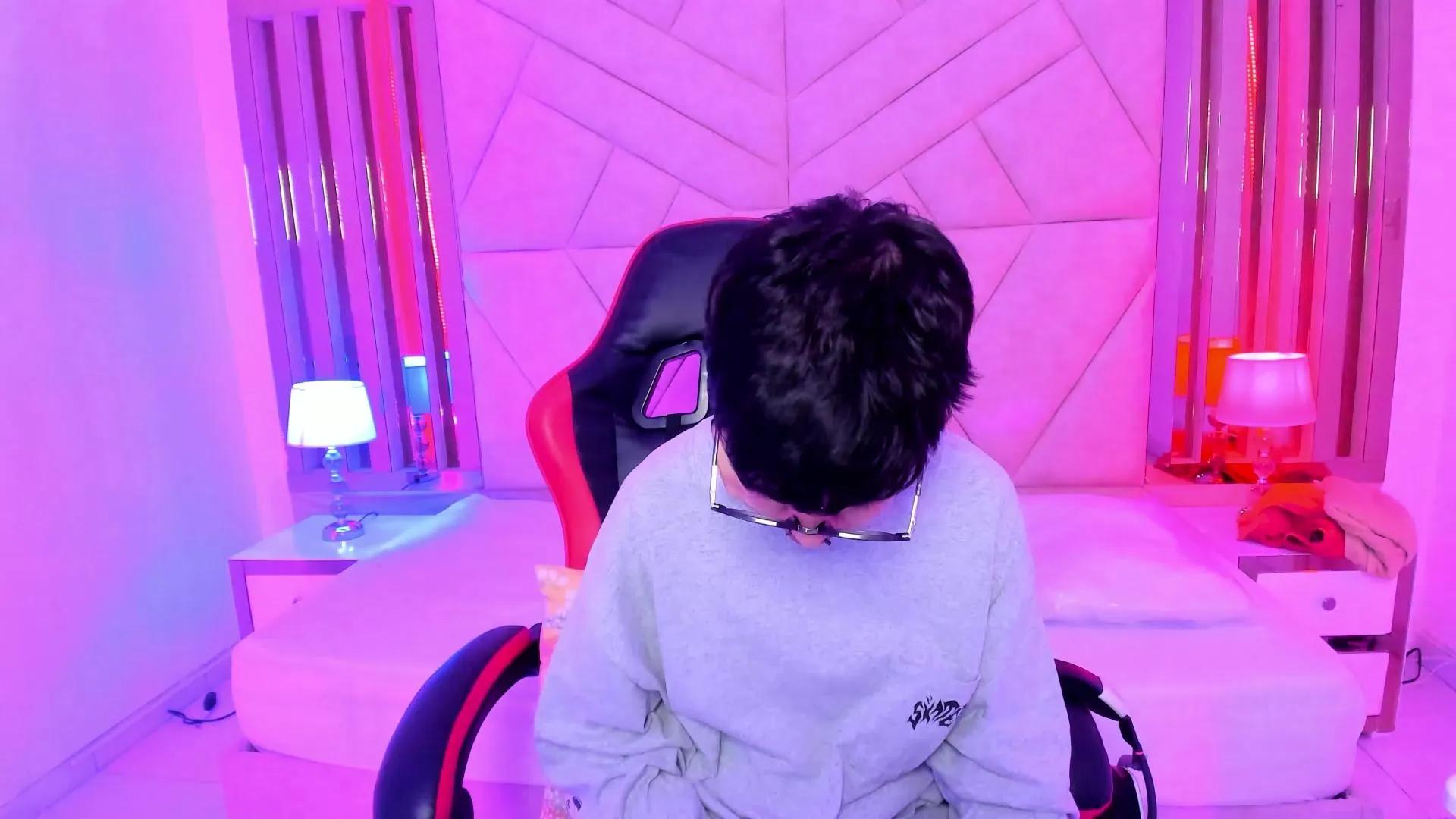 Cam4 Charlie_Taylor_ Charlie_Taylor_ from Cam4