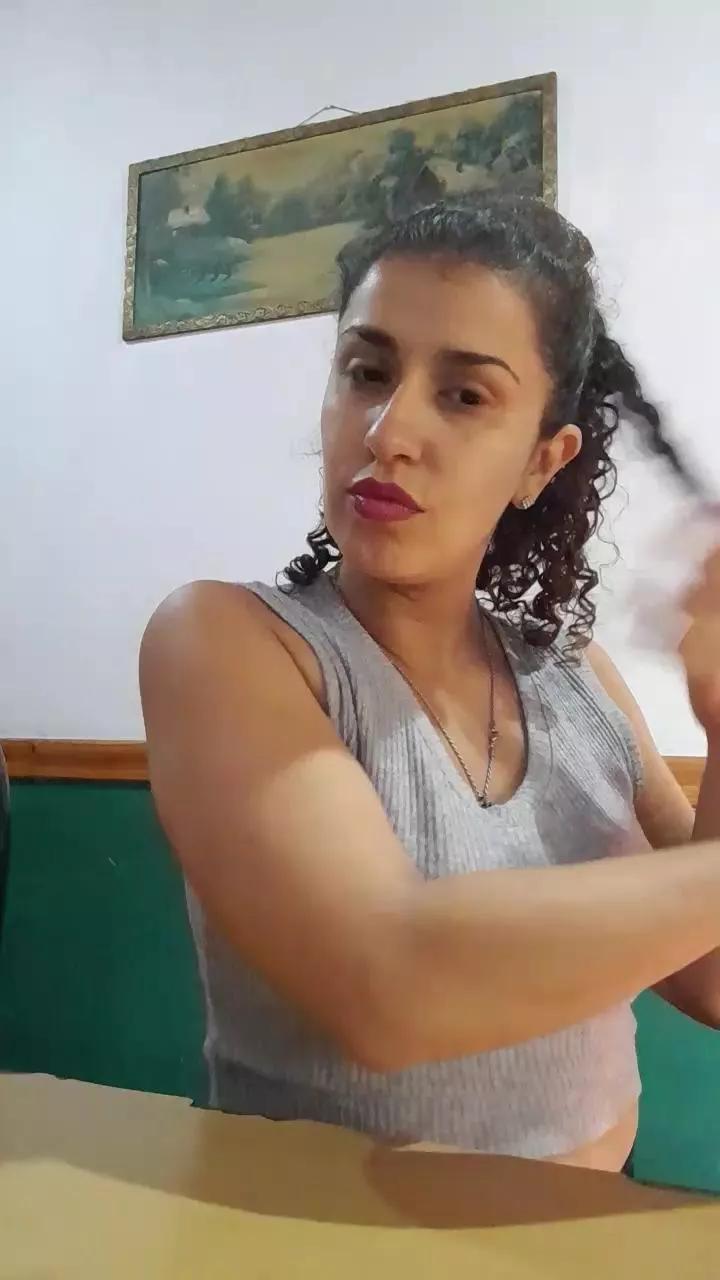 charlotte001 on Cam4 