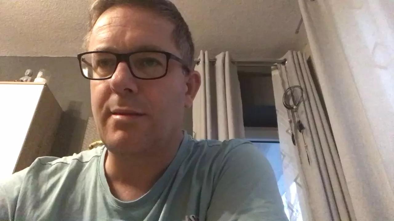 Chimchris79 on Cam4 