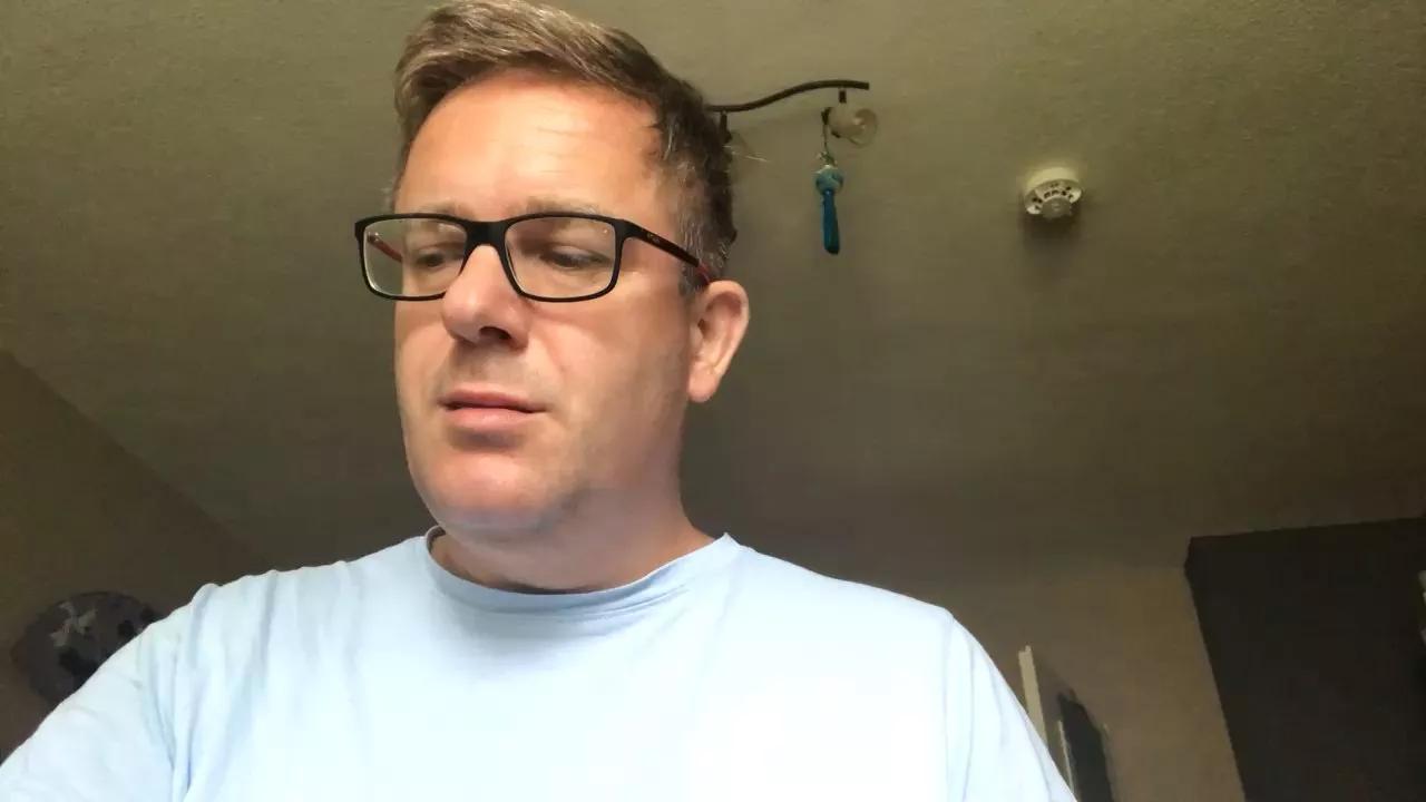 Chimchris79 on Cam4 