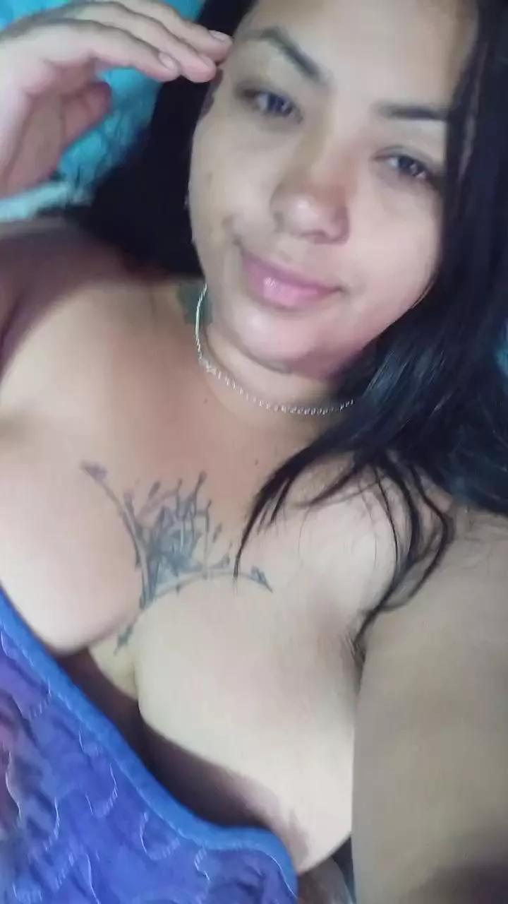 Chokithot1 on Cam4 