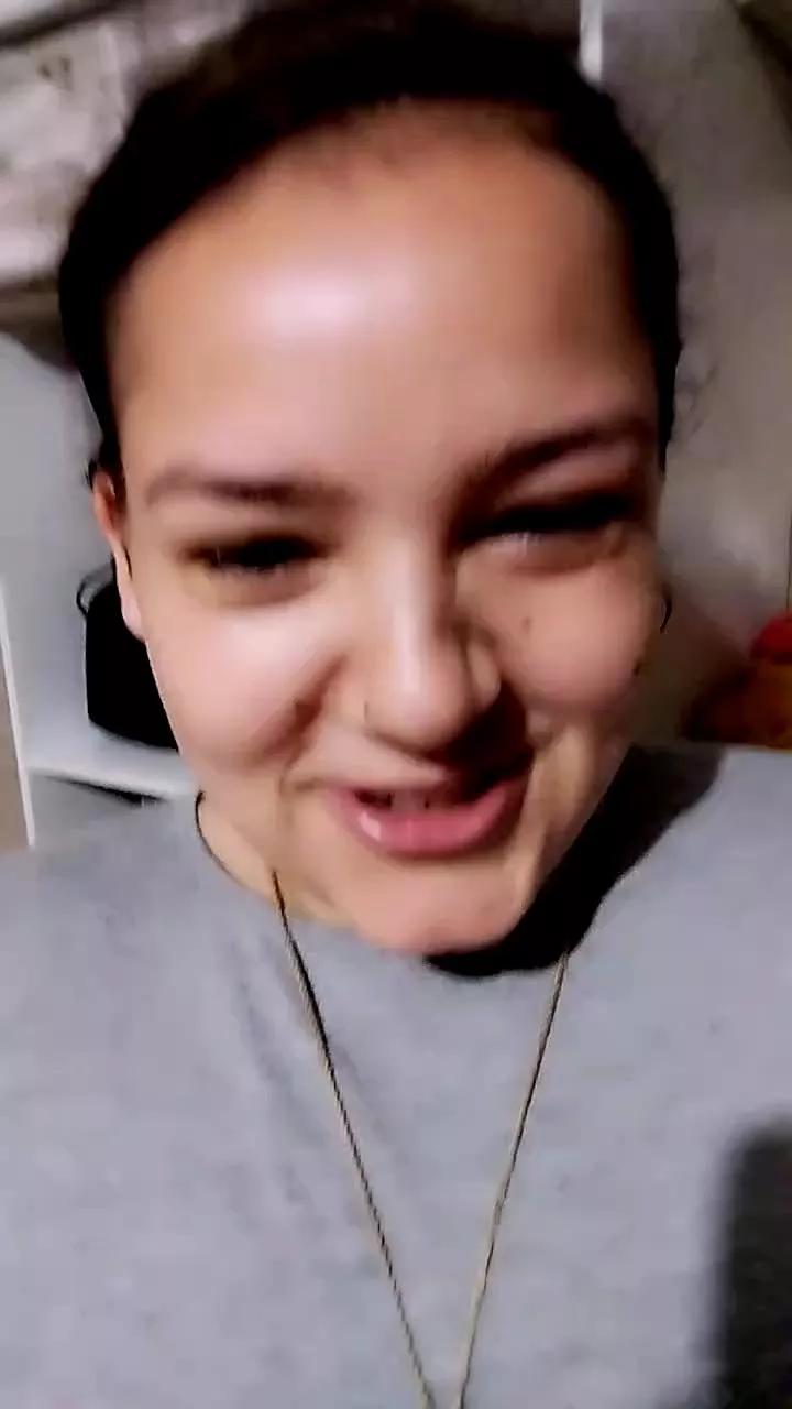 ChubbyLizzy on Cam4 