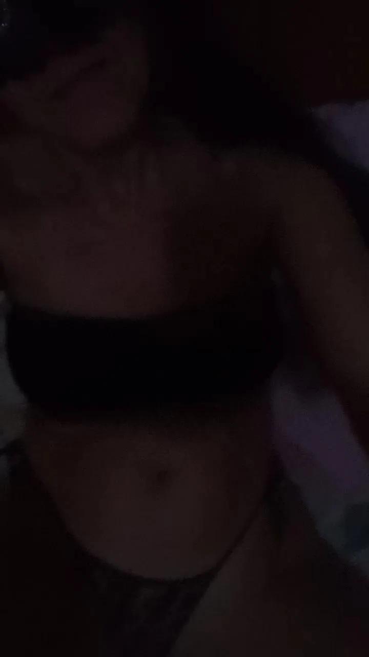 Cleopatra3436 on Cam4