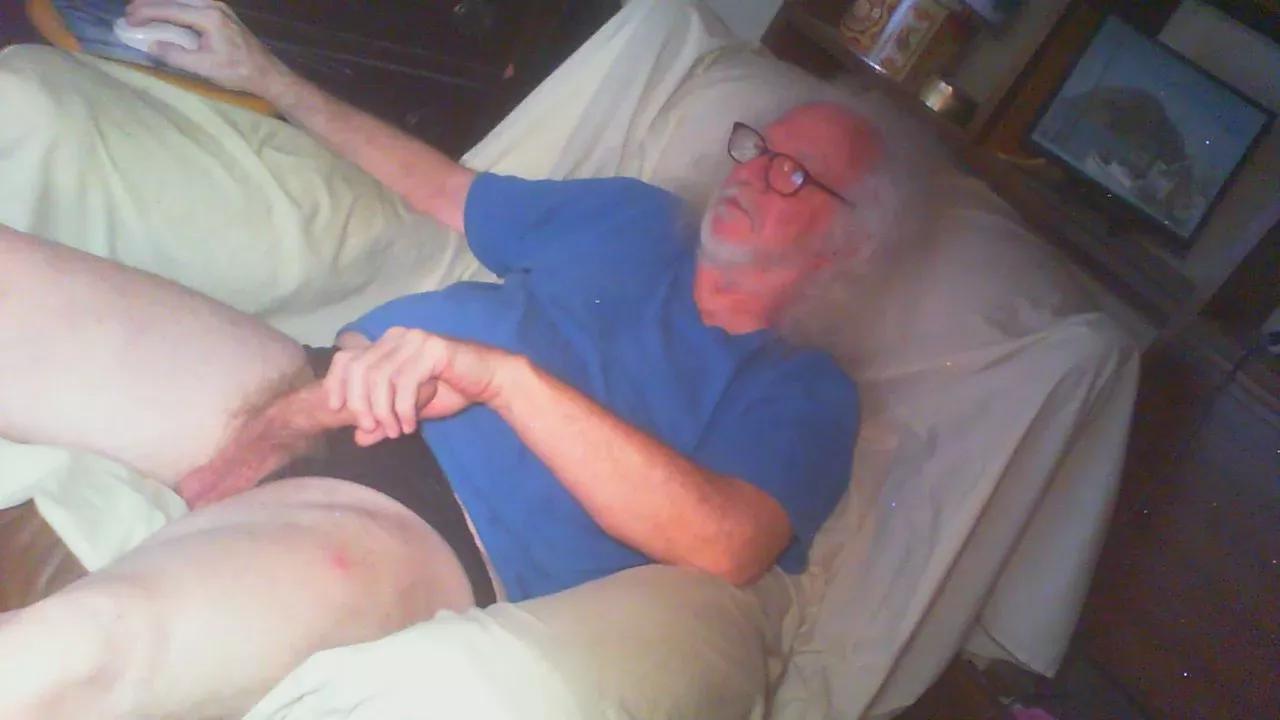 Offline cocktotaler on Cam4