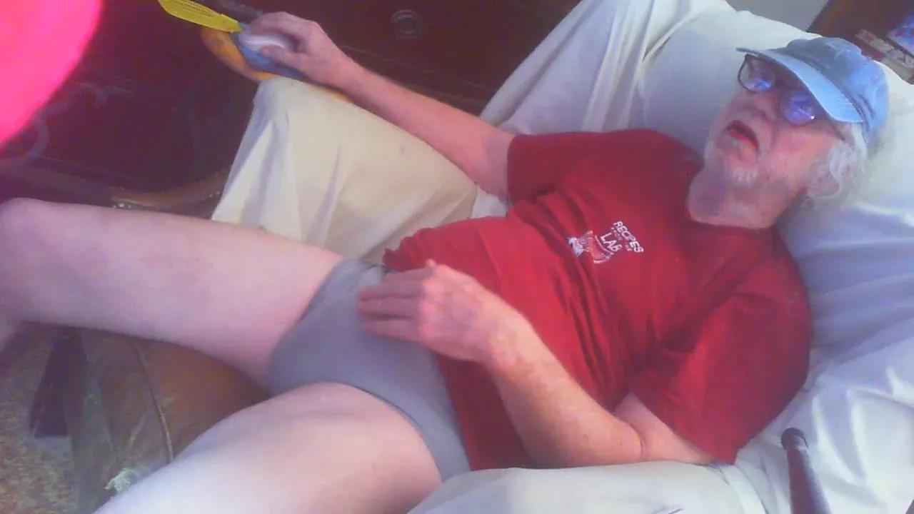 Offline cocktotaler on Cam4