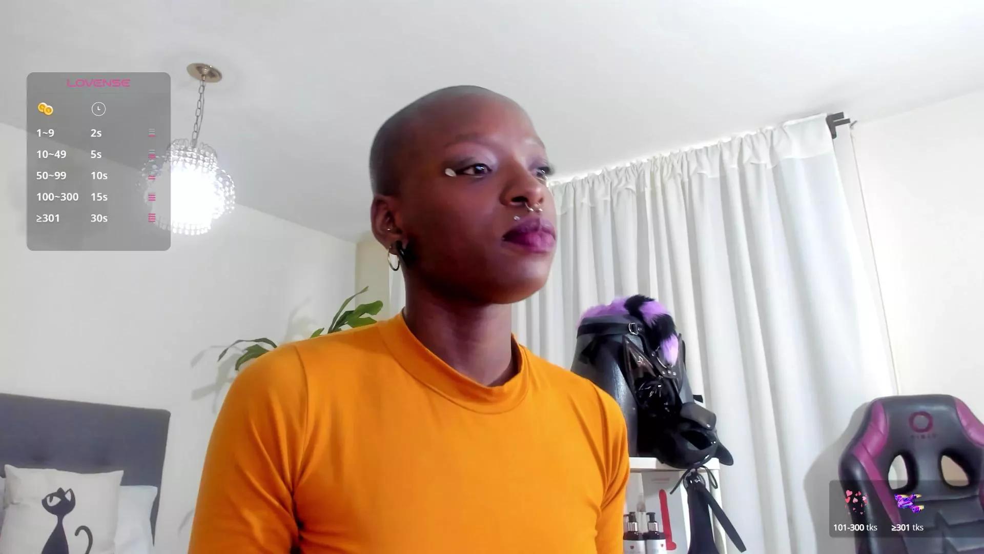 Offline coco_kiss on Cam4