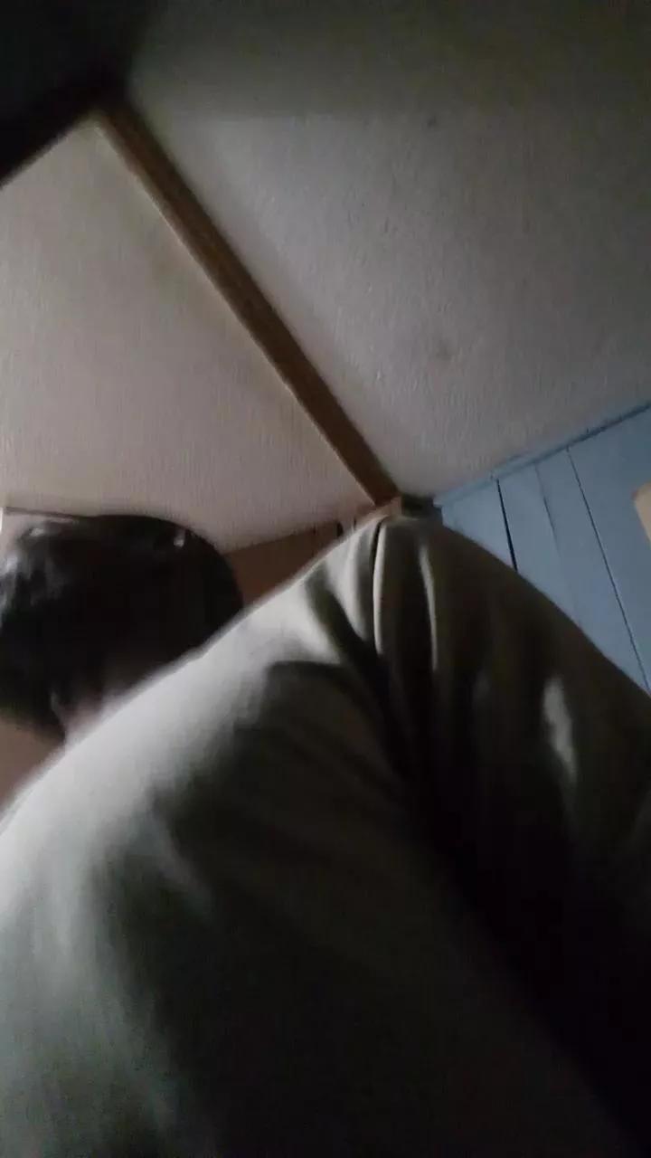 ComeHandleme on Cam4 