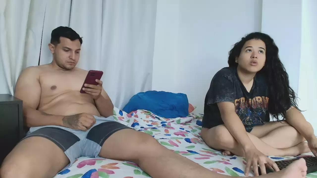 couplee_horny on Cam4 