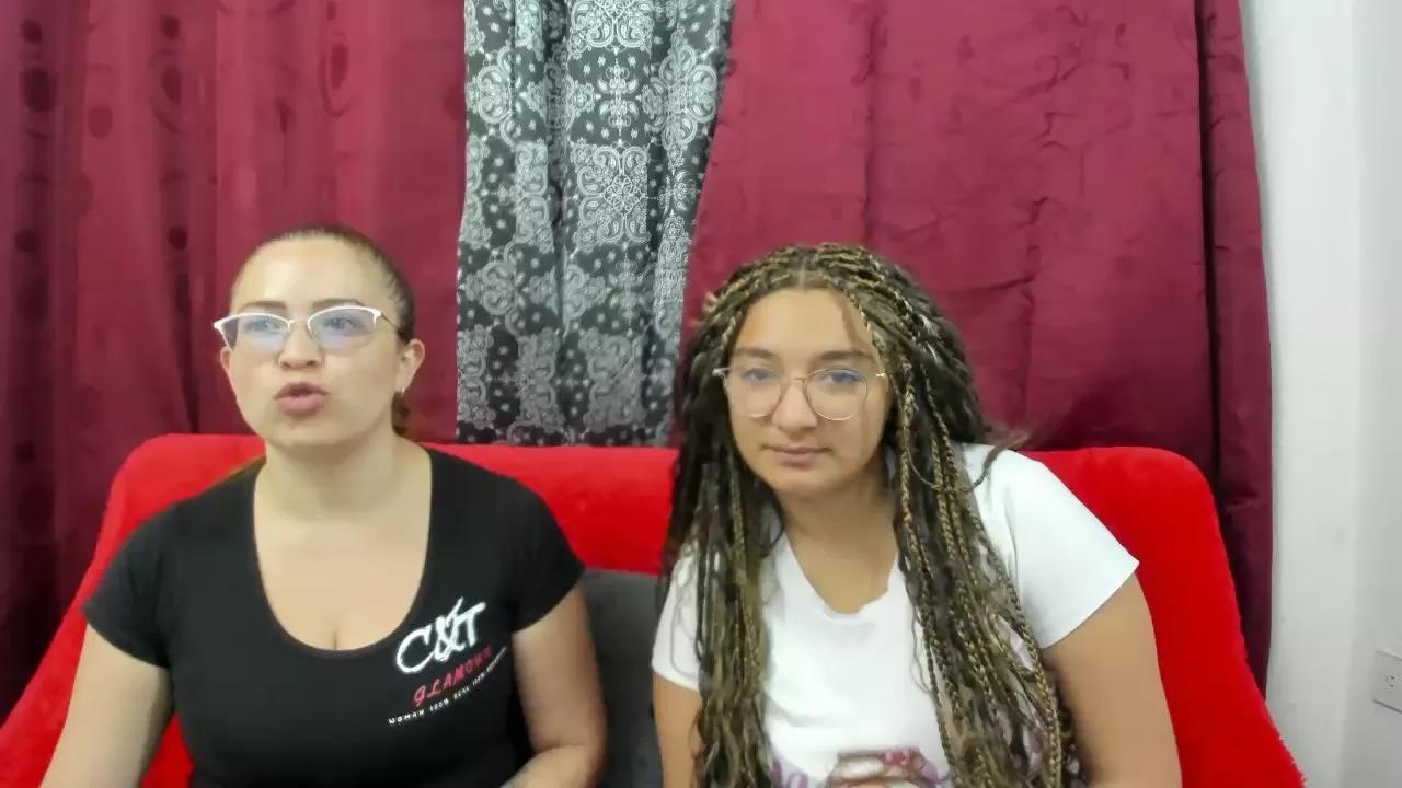 couplework on Cam4 
