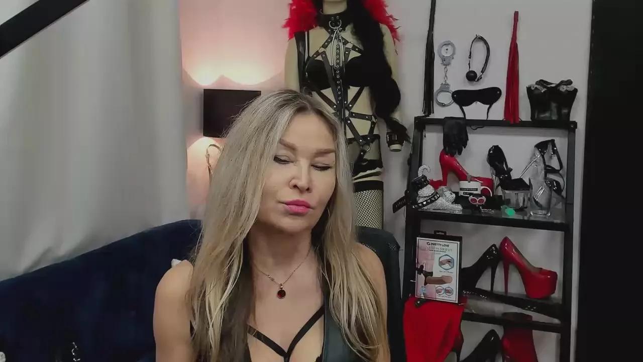 crystal__xxx on Cam4 