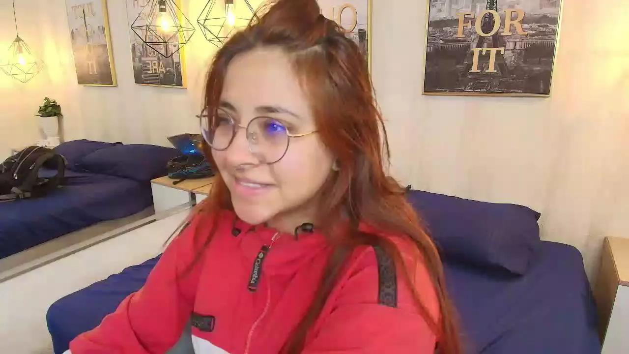Crystal_rennie on Cam4 