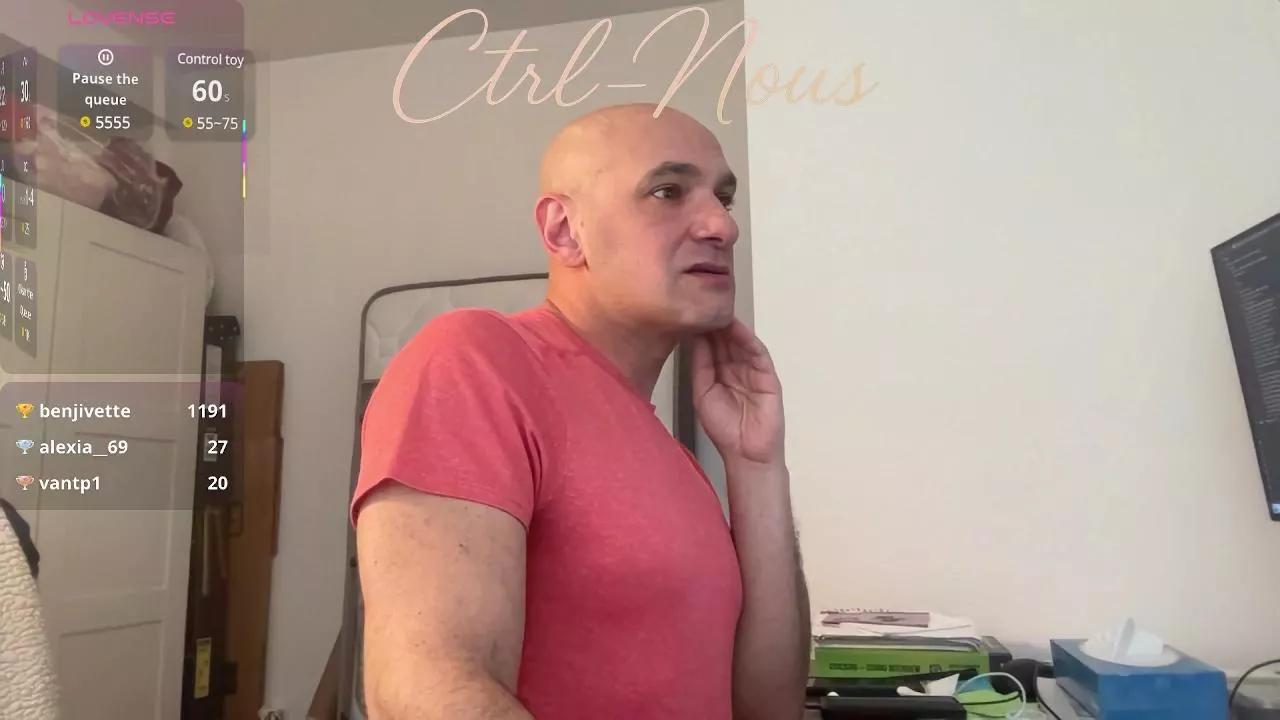 Ctrl_Nous on Cam4 