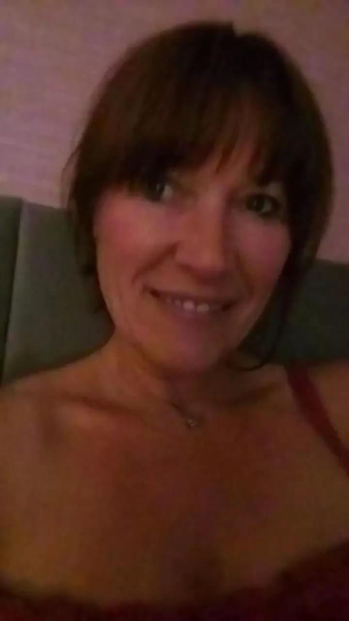 Cumonme17 on Cam4 