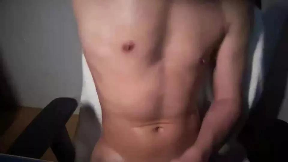 curiousmeow on Cam4 