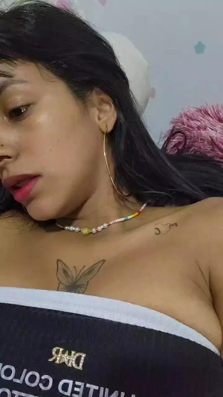 cute_plop on Cam4 