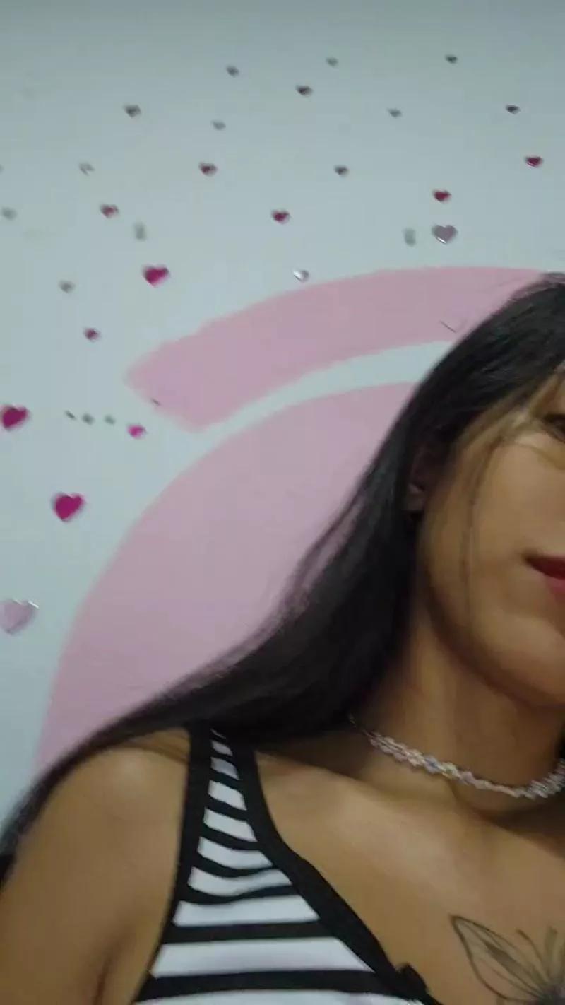 cute_plop on Cam4 