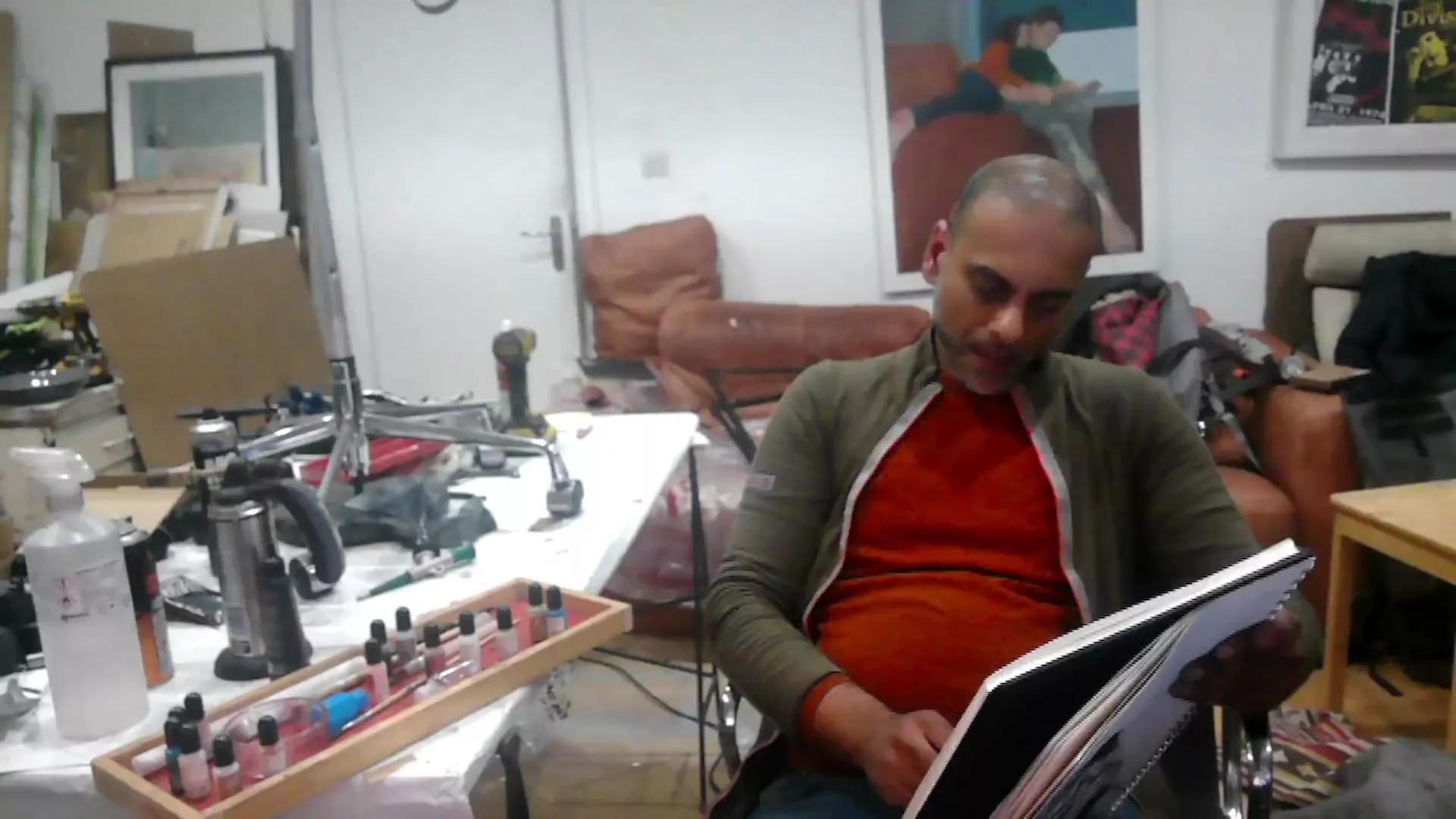 D_W_Londonboy on Cam4 
