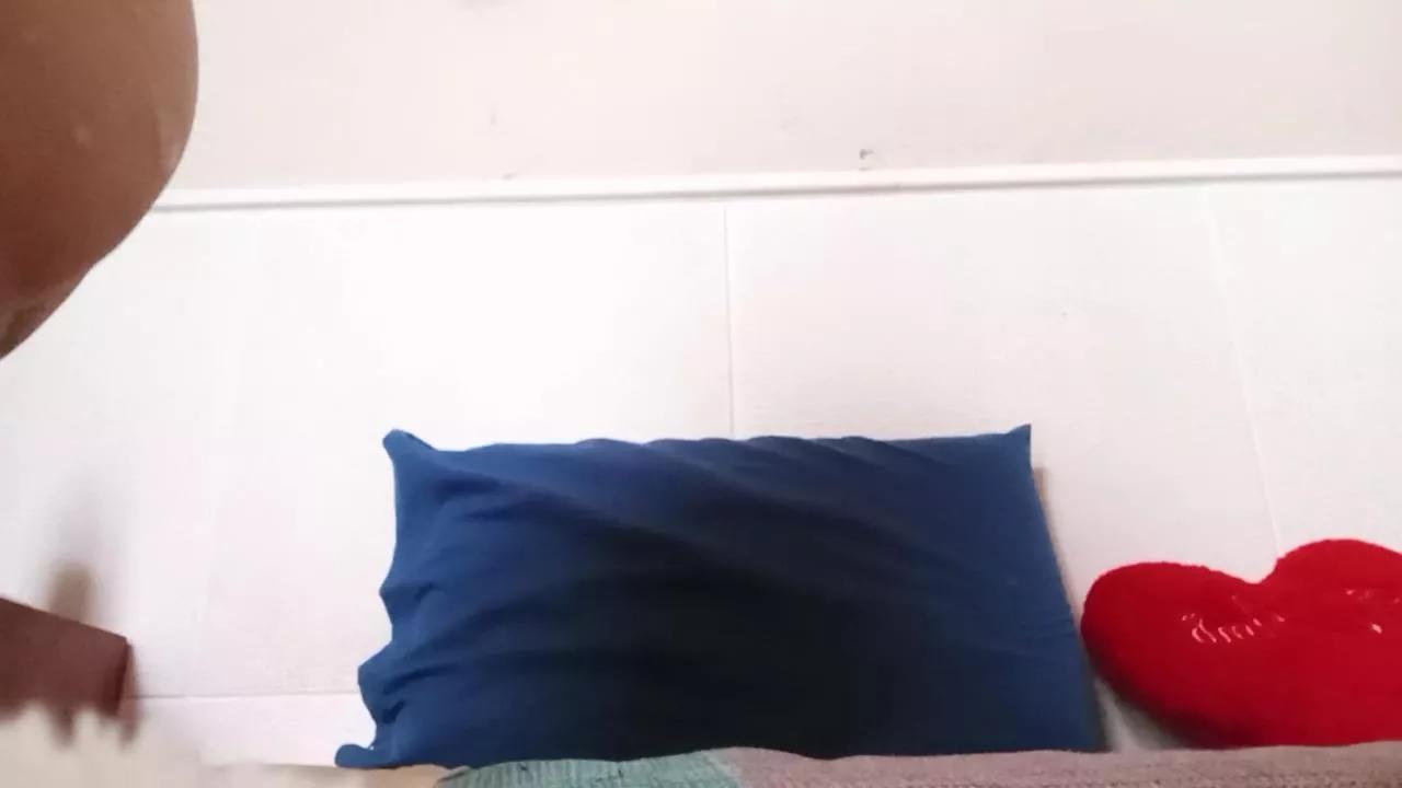 Daanalia on Cam4 