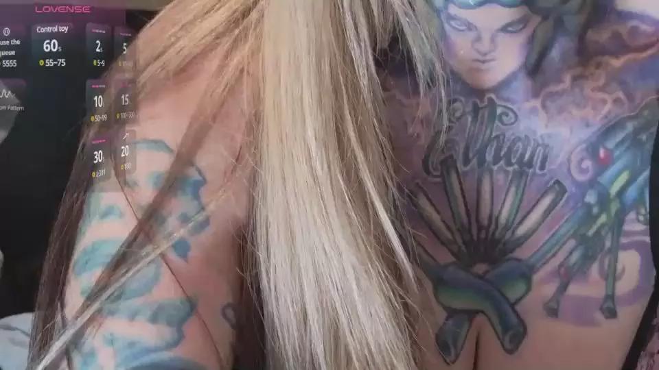 Offline DagnyPink on Cam4