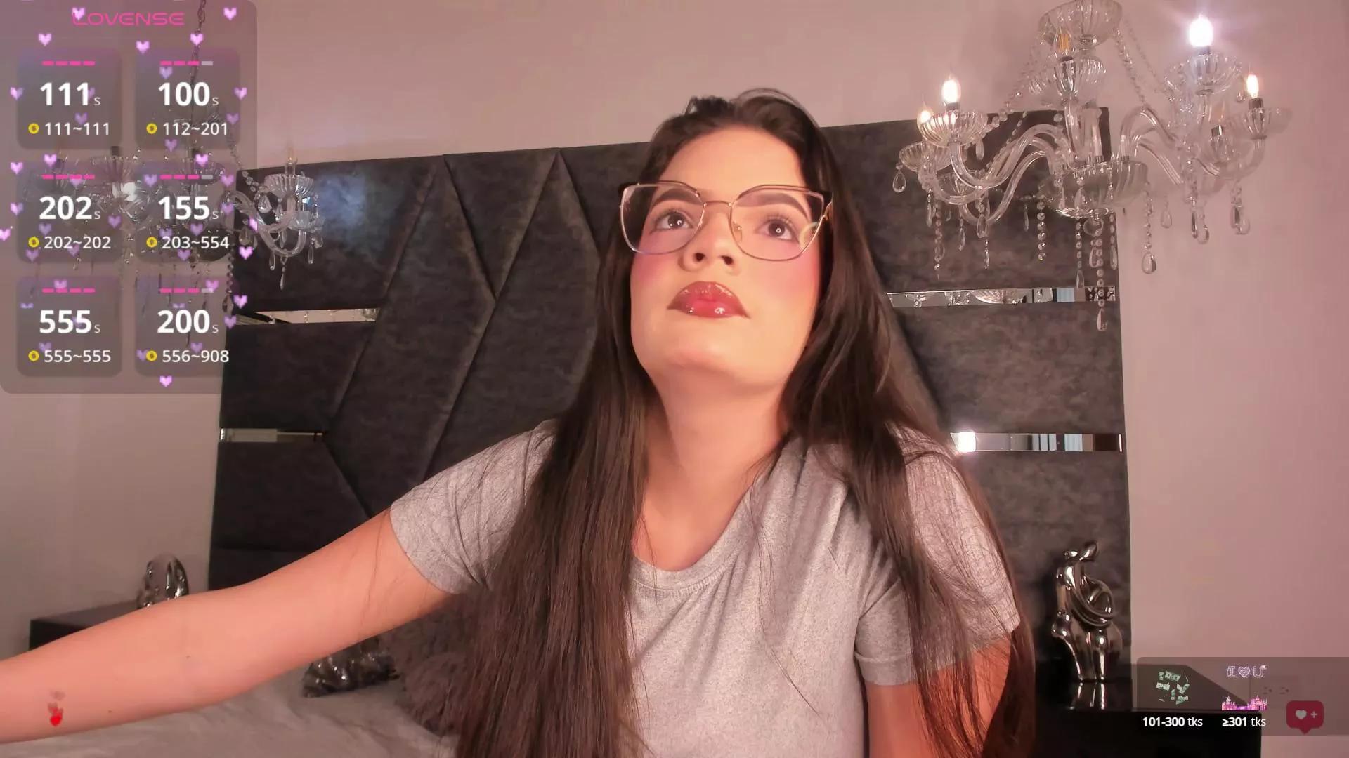 Dana_Vegaa on Cam4 
