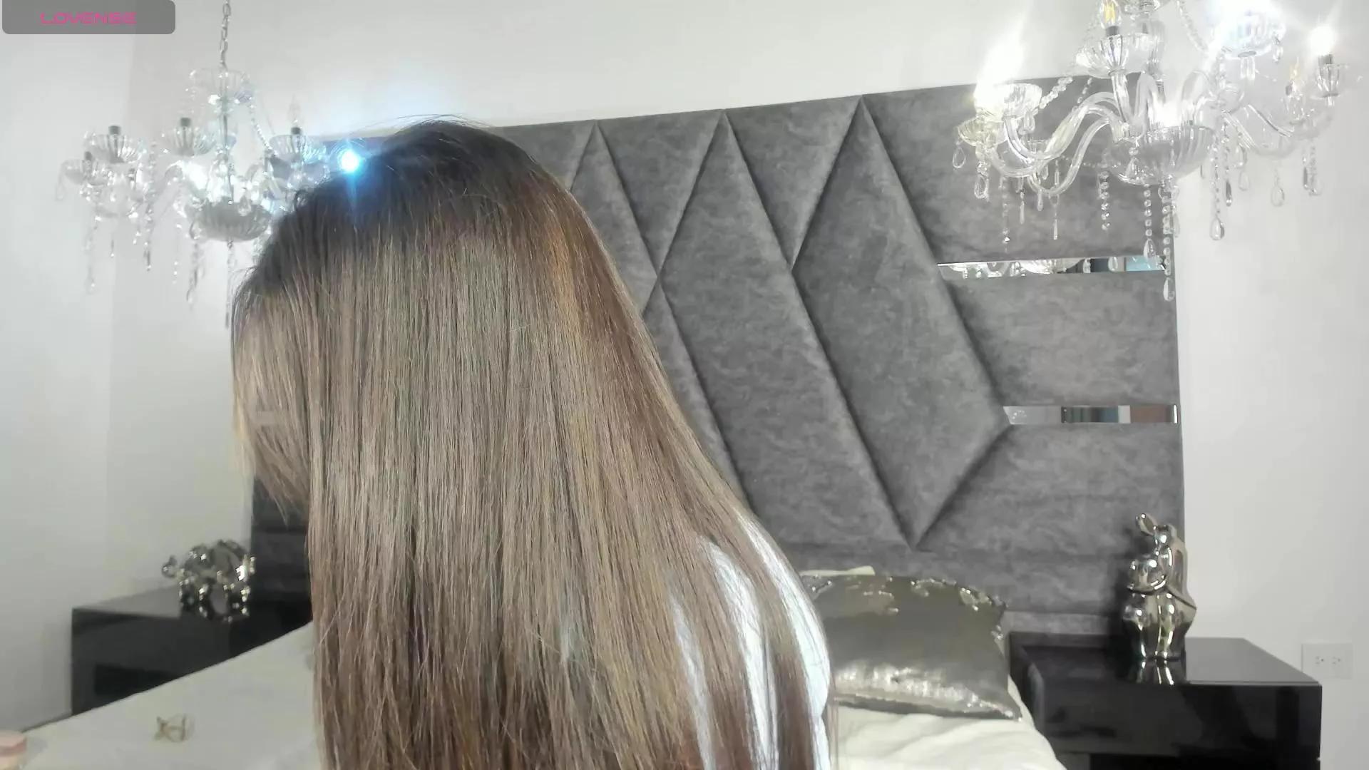Dana_Vegaa on Cam4 