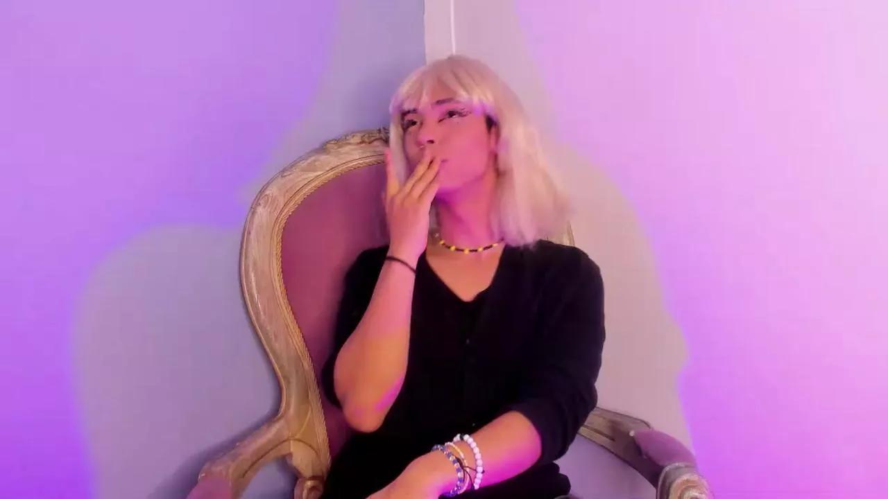 dandii_69 on Cam4 
