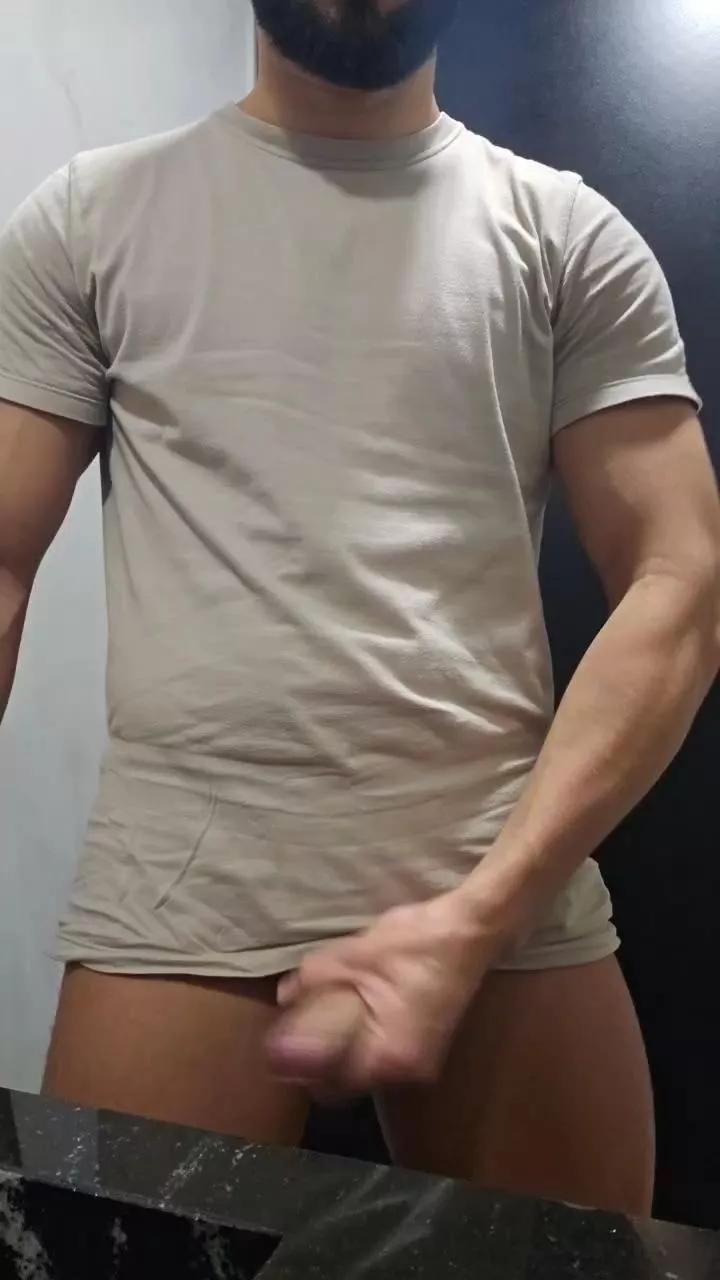 DanHP on Cam4 