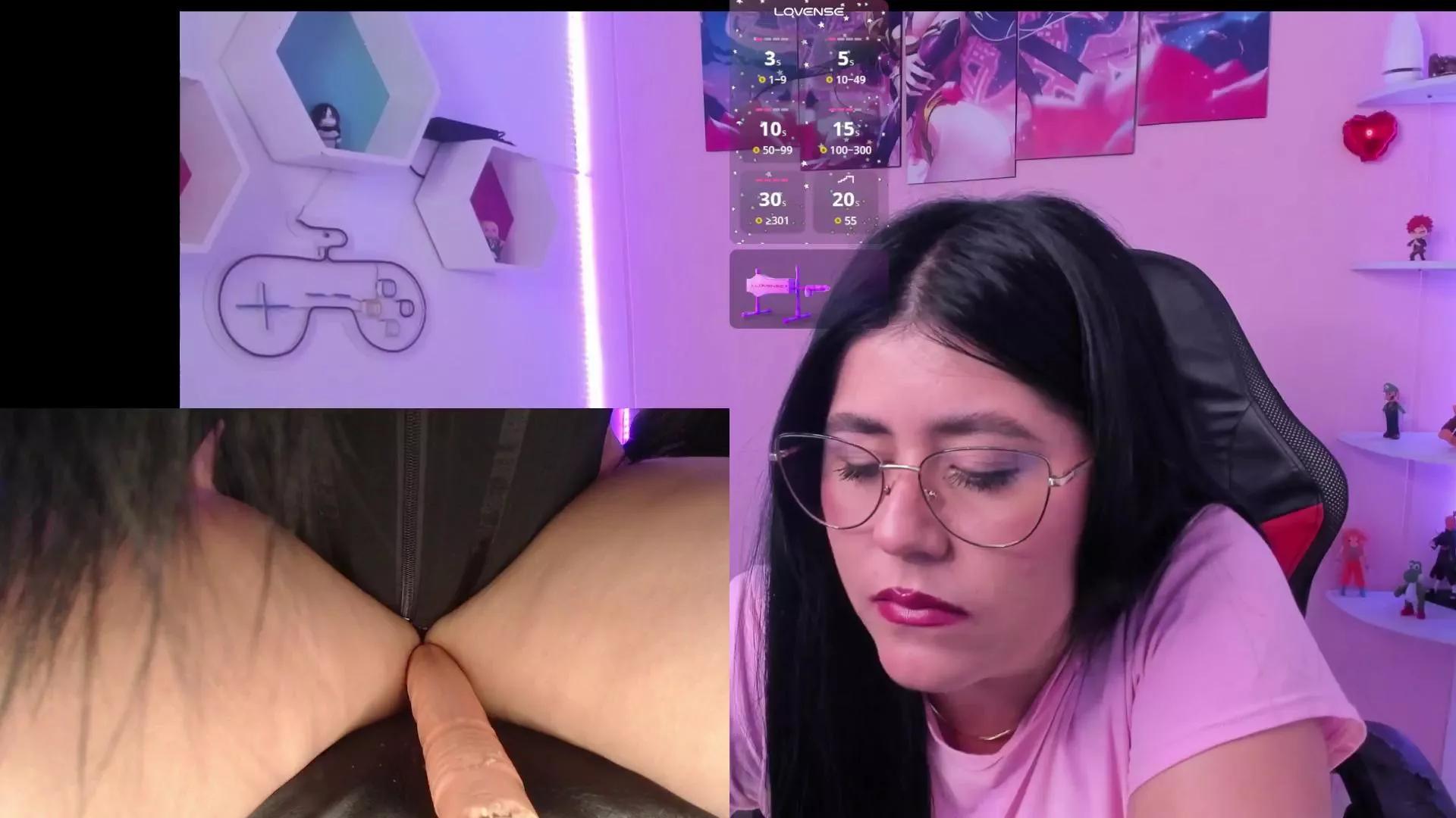 DanielaMendez on Cam4 
