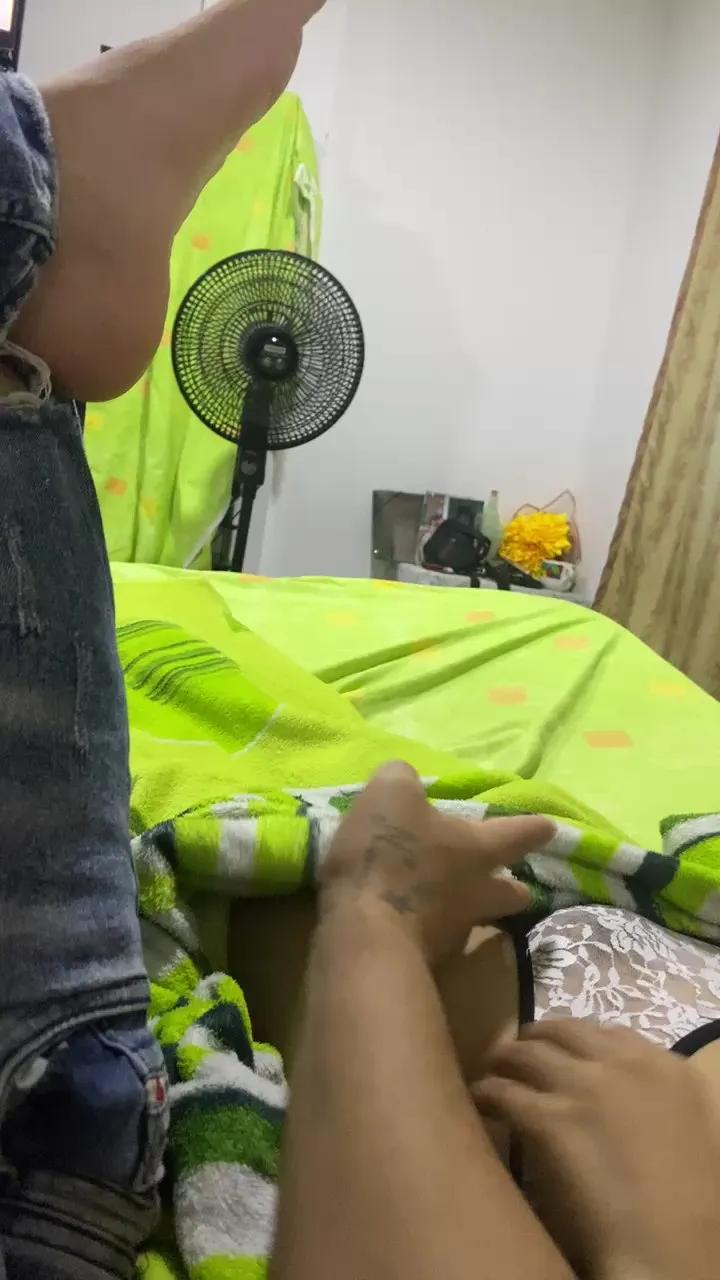 DaniiFer22 on Cam4
