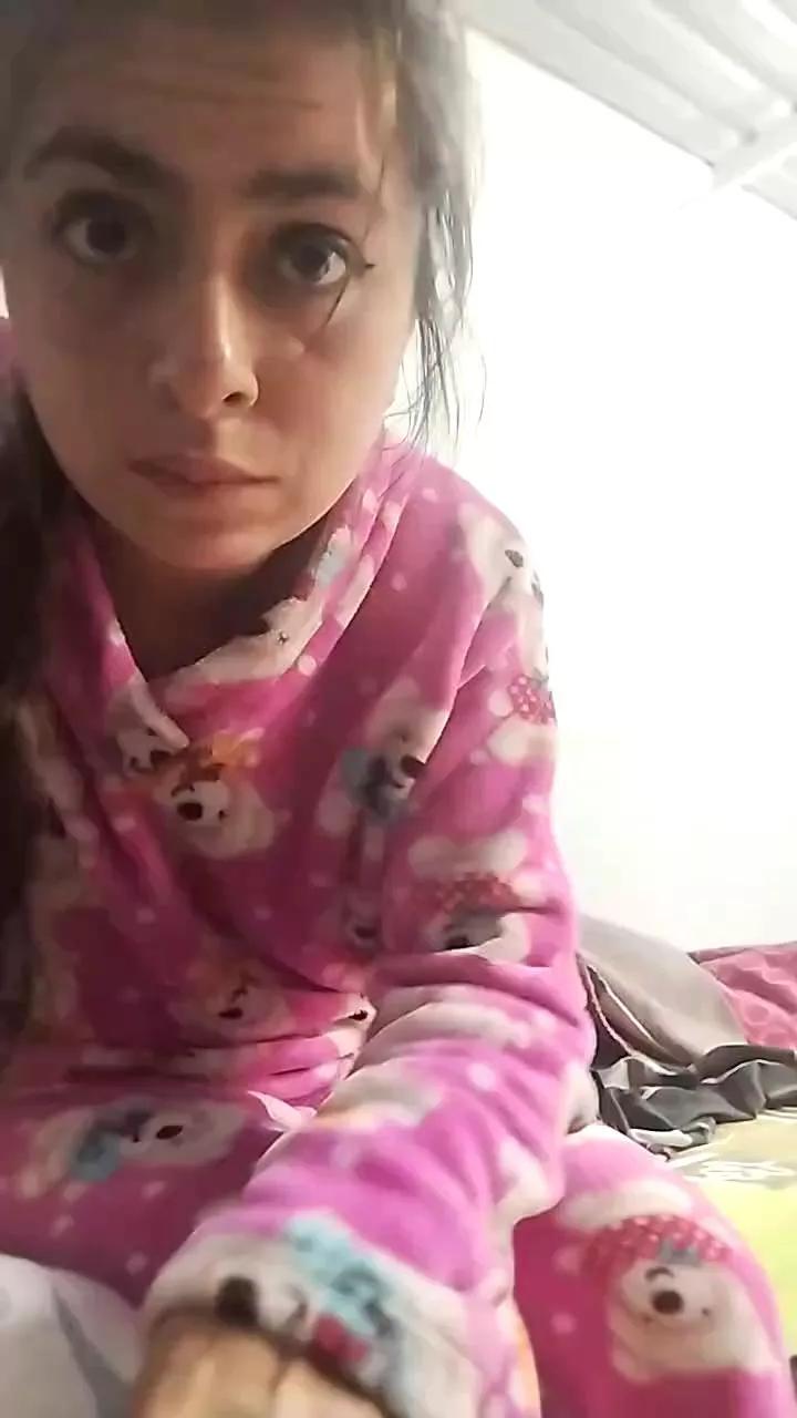 Danna_zv on Cam4 