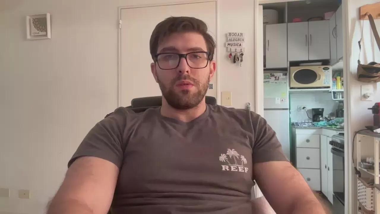 dante_nero94 on Cam4 