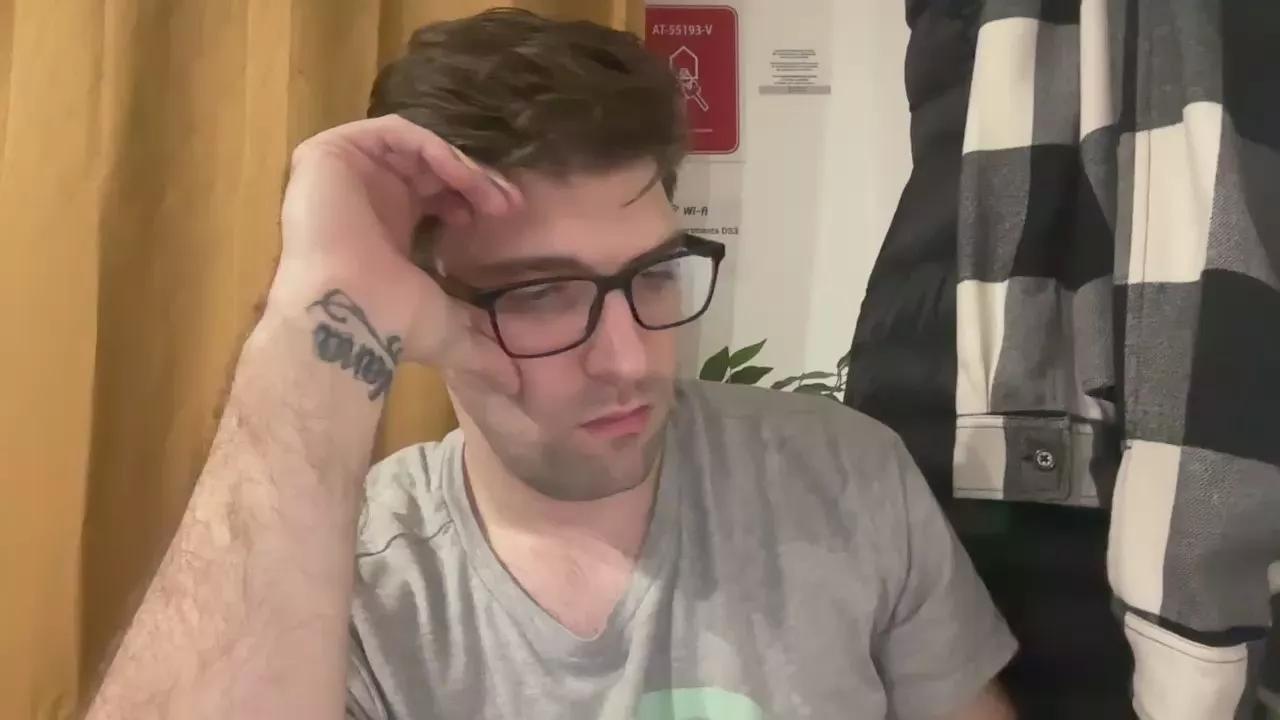 dante_nero94 on Cam4 