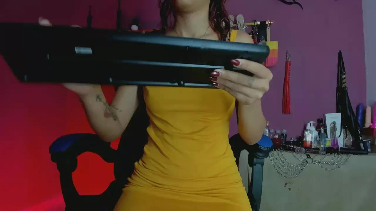 daphneandrade on Cam4 