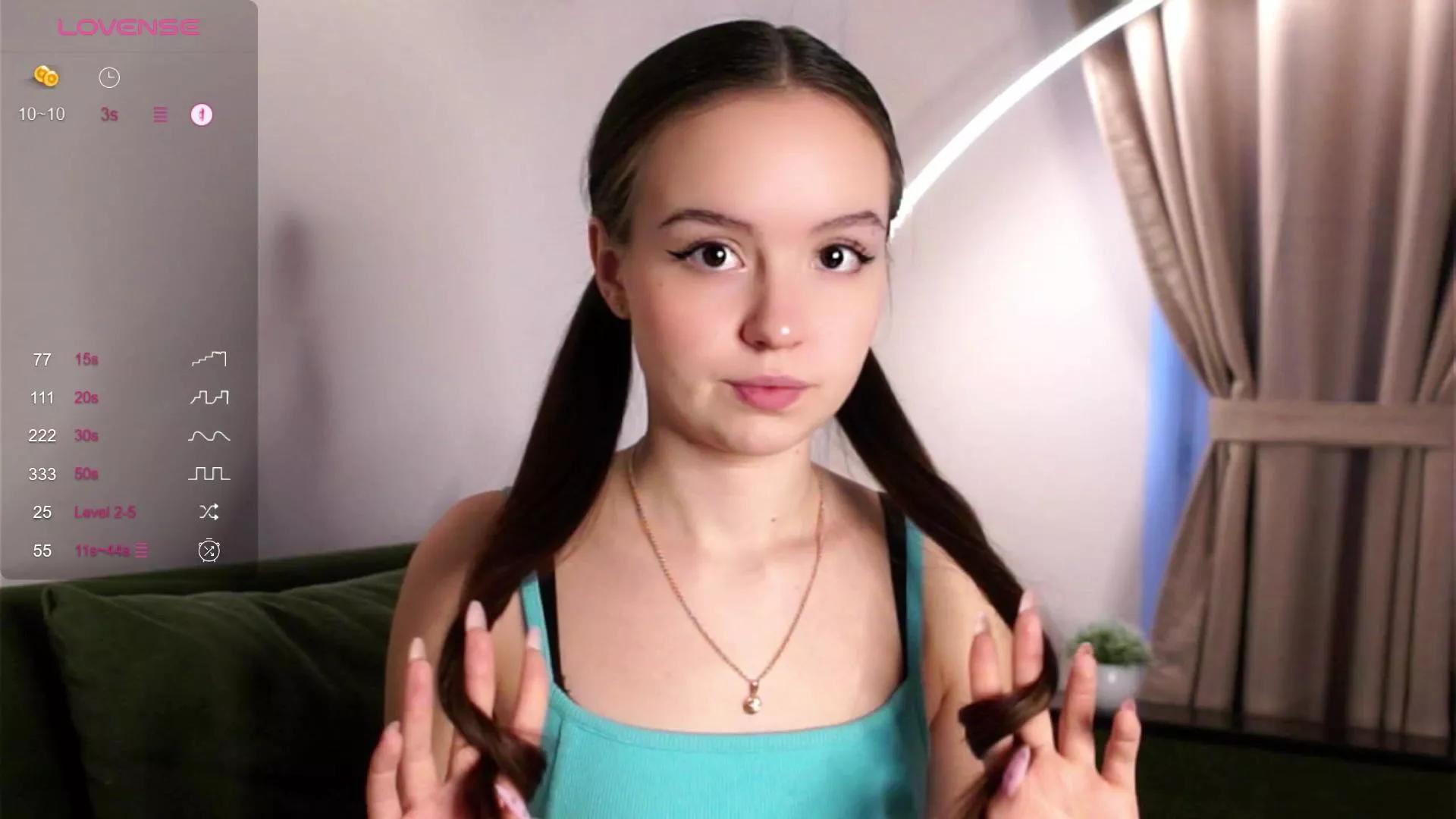 DarlineBurner on Cam4 