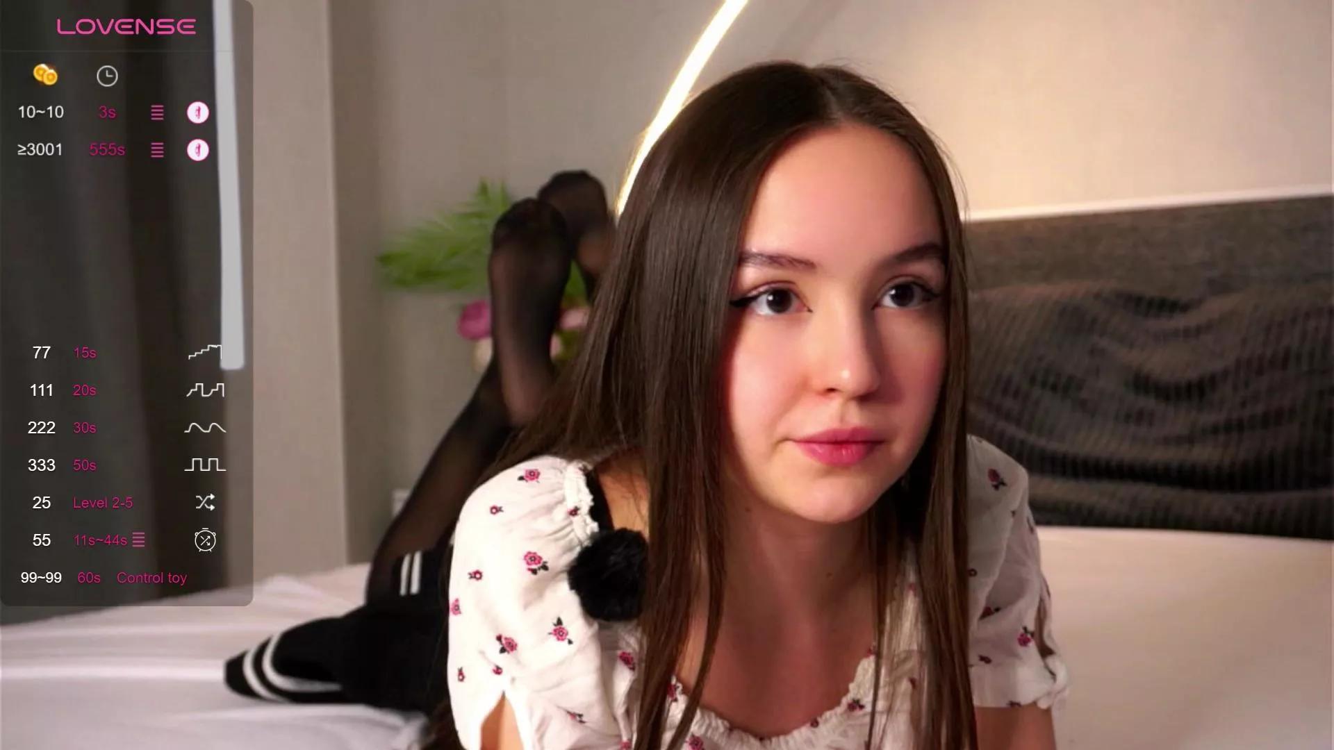 DarlineBurner on Cam4 