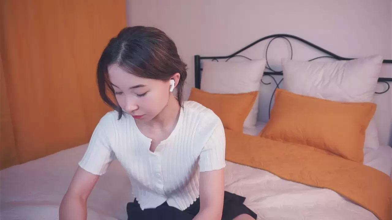 DarlineDoddy on Cam4 