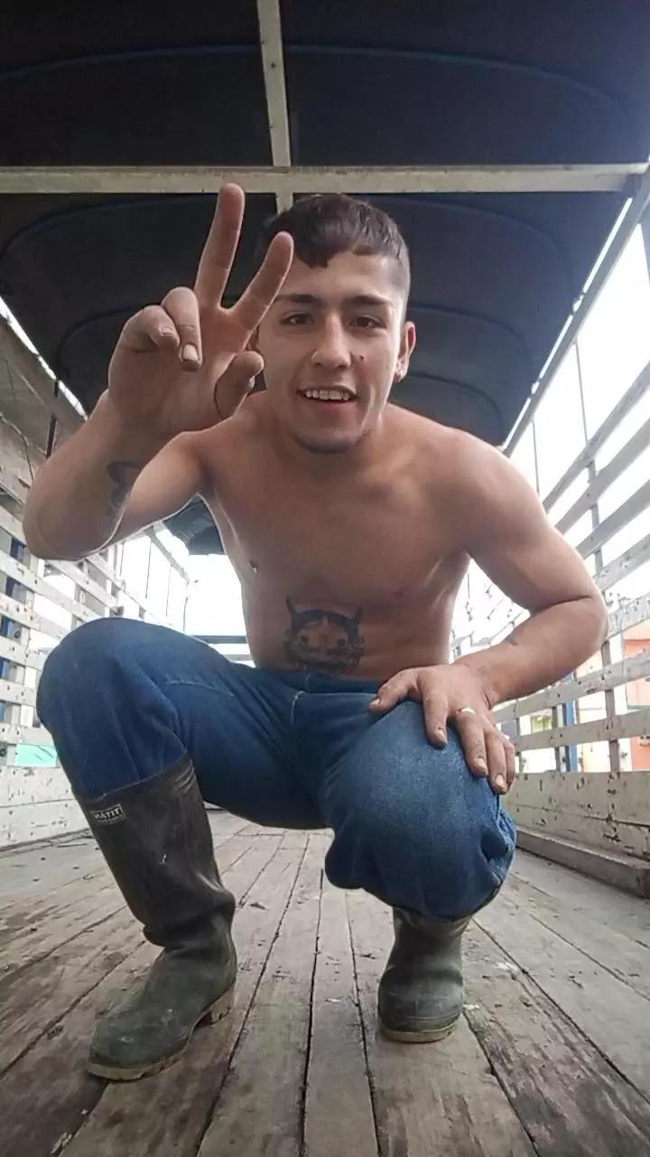 daven_hopperr on Cam4 