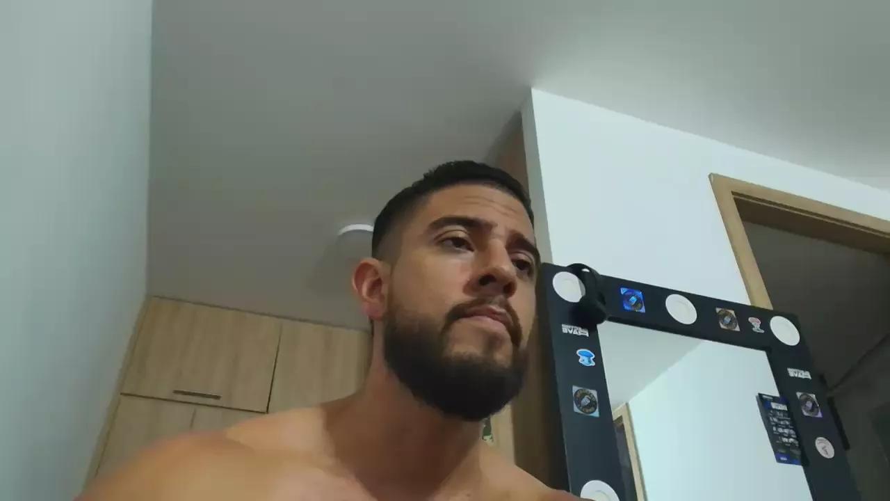 DaveSoldier on Cam4 