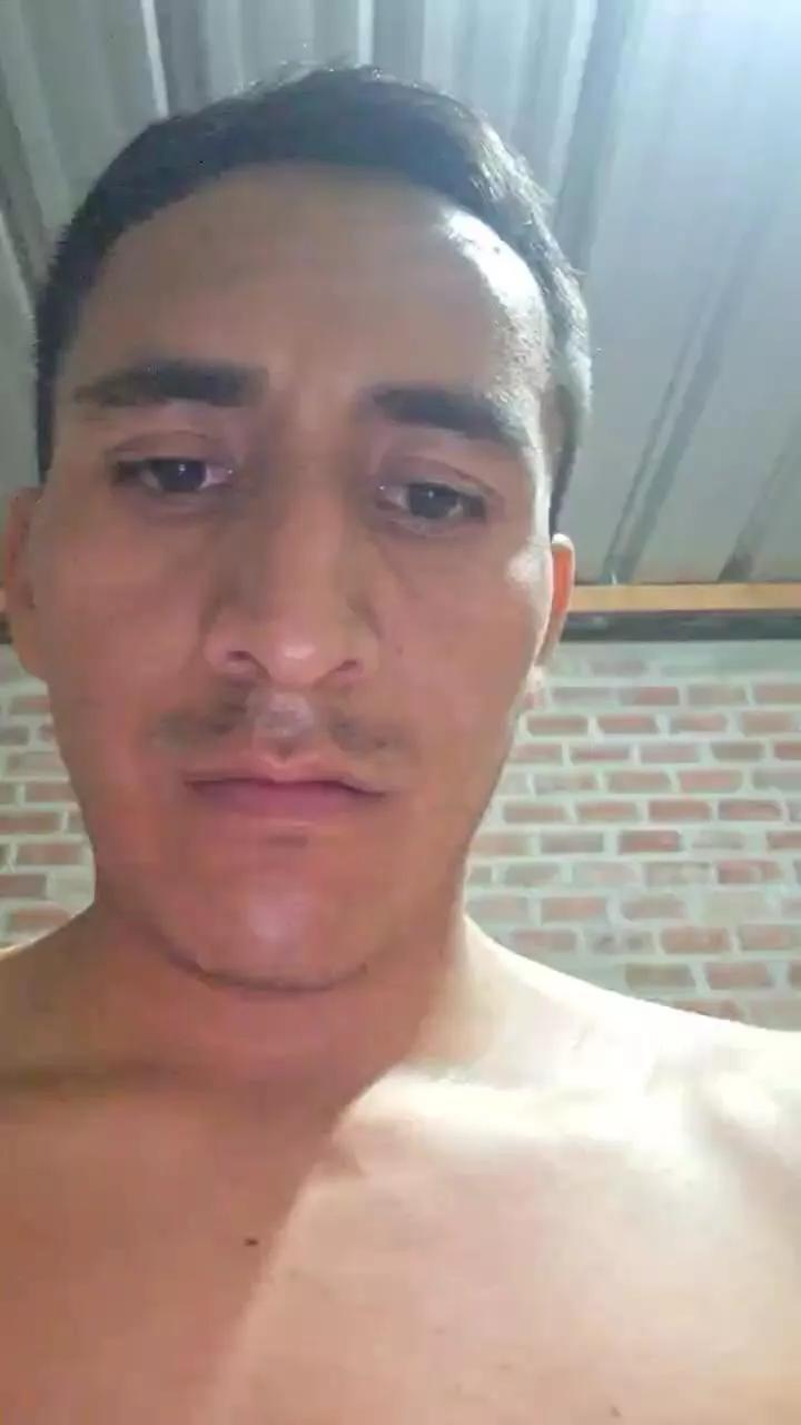 David27p on Cam4 