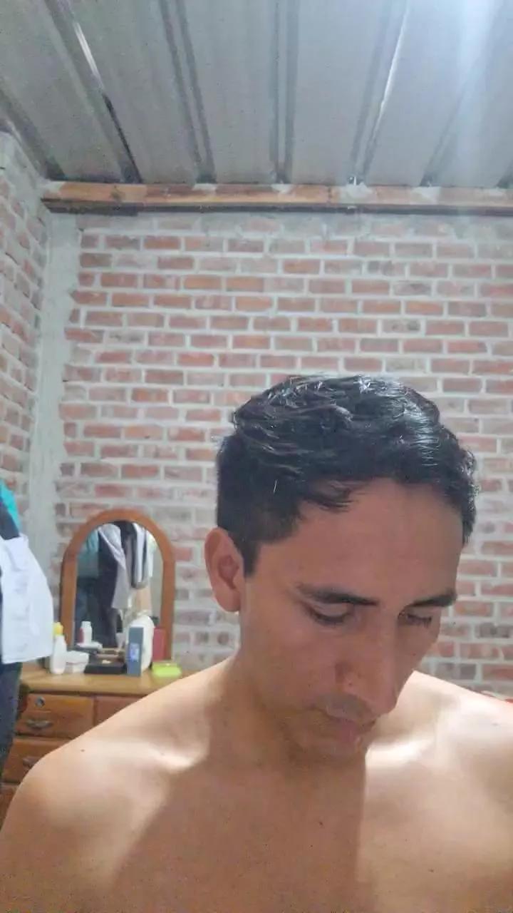 David27p on Cam4 