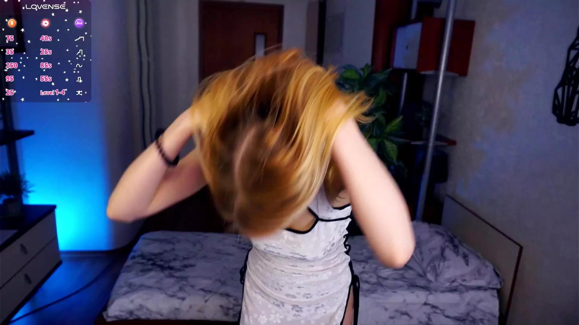 DawnBlatchley on Cam4 