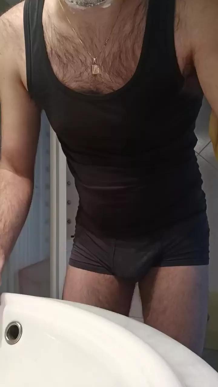 Denner2305 on Cam4 