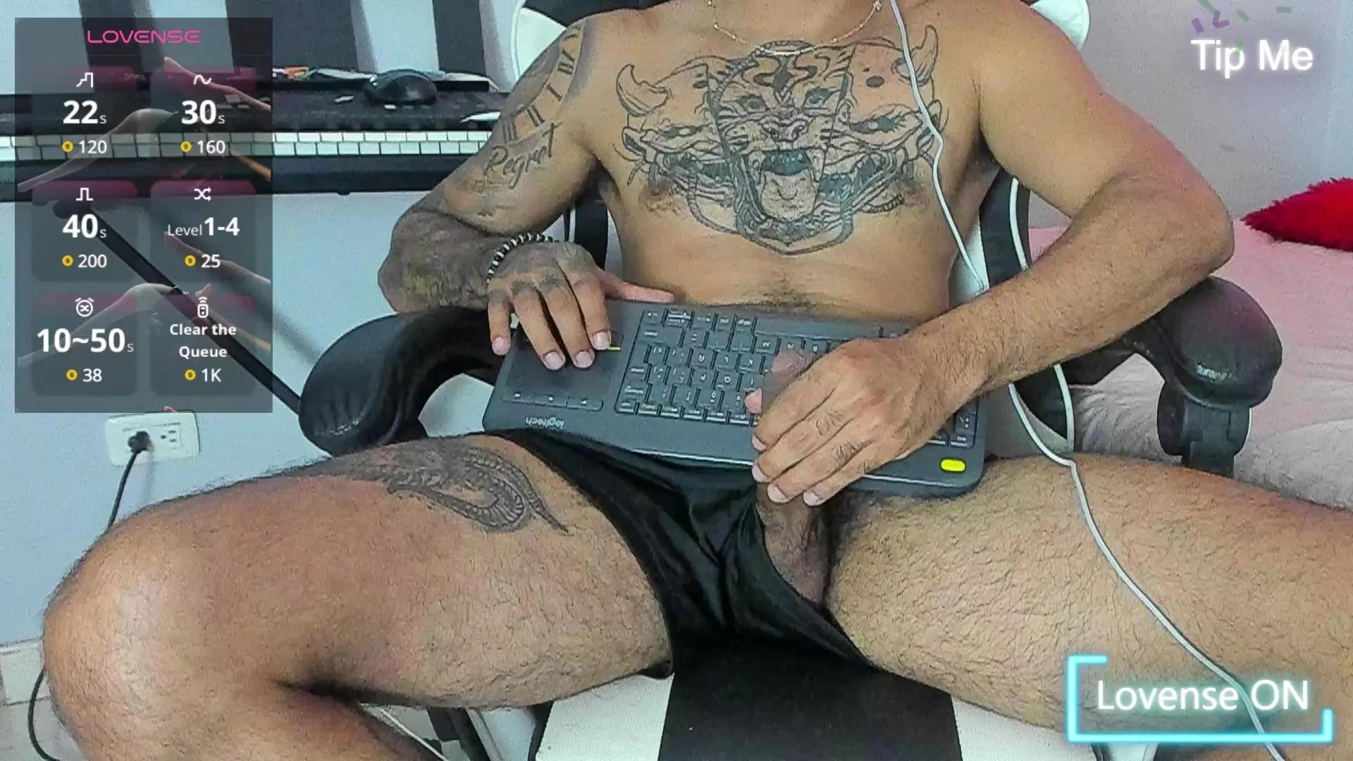 dereck_karte on Cam4 