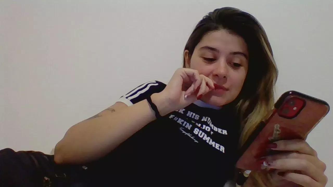 Devilbabi on Cam4 