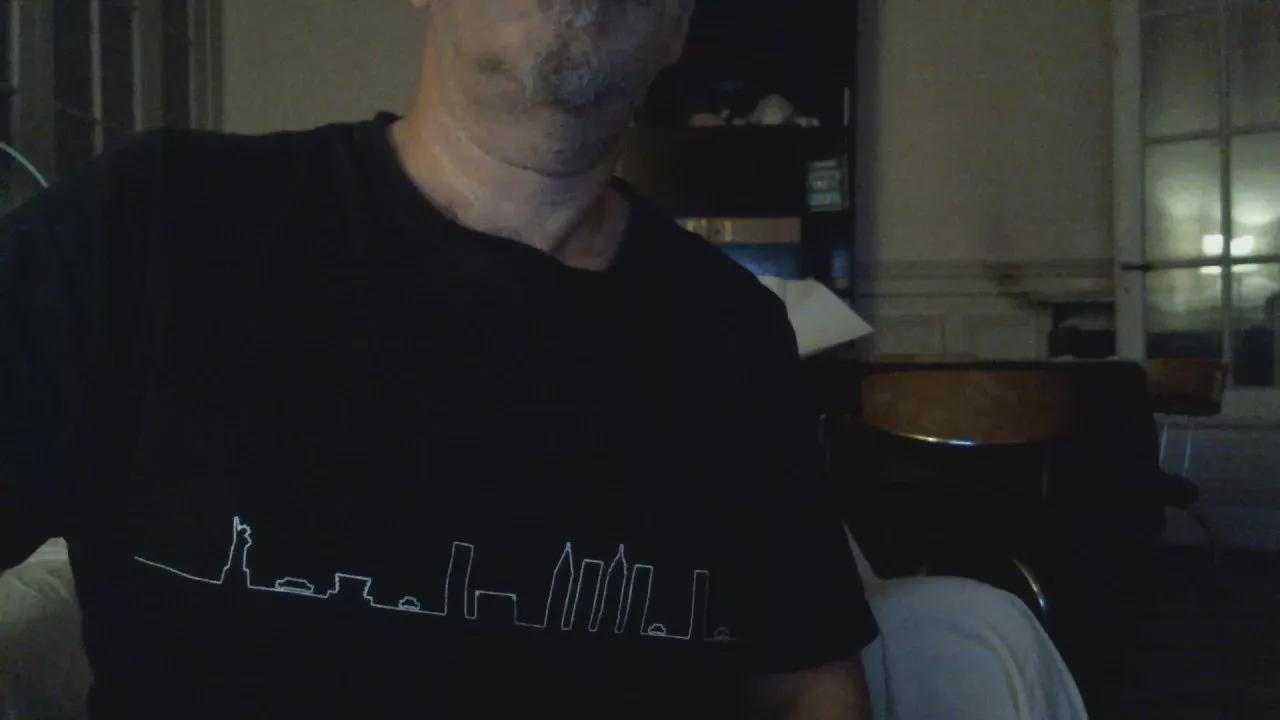 dievi on Cam4 