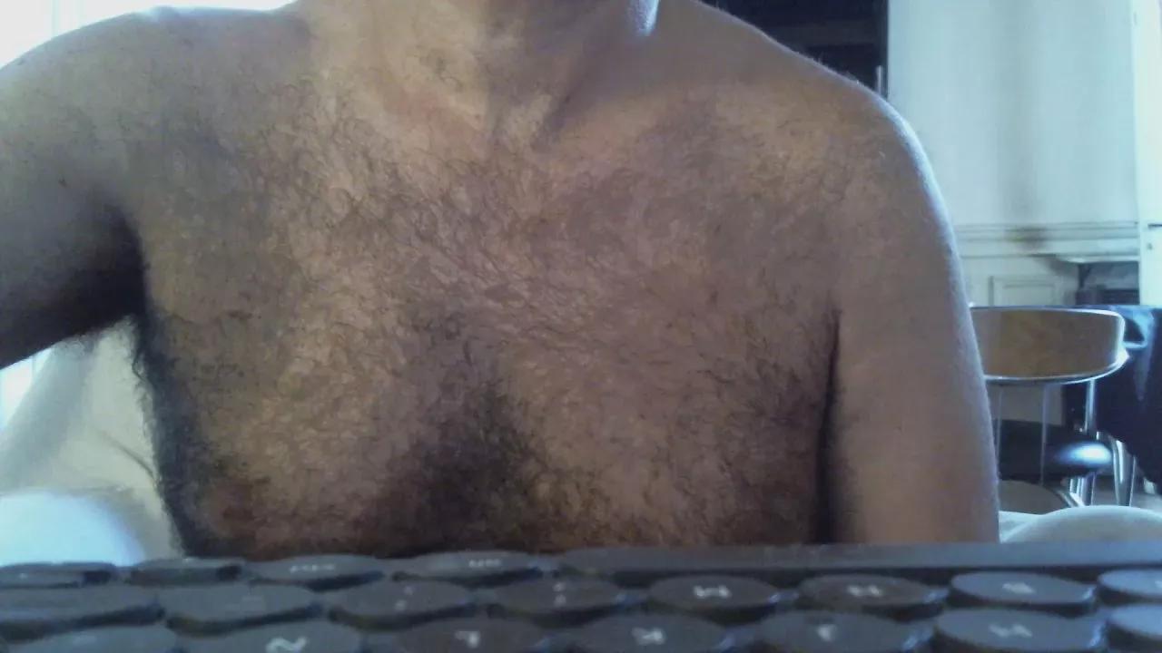 dievi on Cam4 
