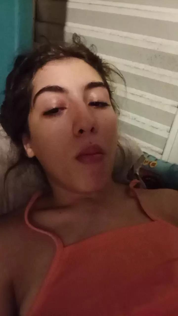 Dimequesi888 on Cam4 