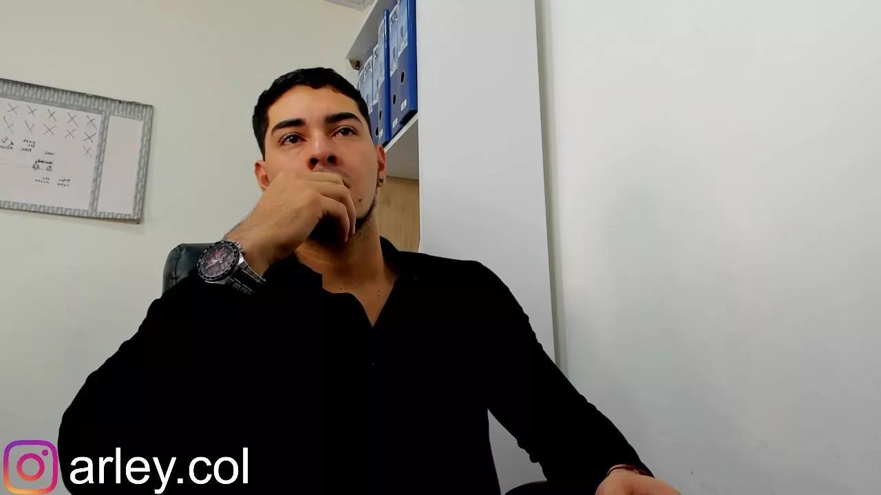 dimitri_coleman on Cam4 